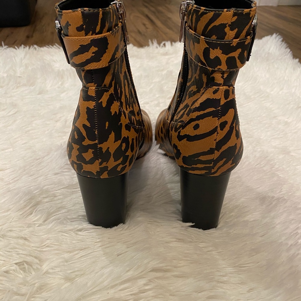 Calvin Klein Booties - Picture 10 of 10
